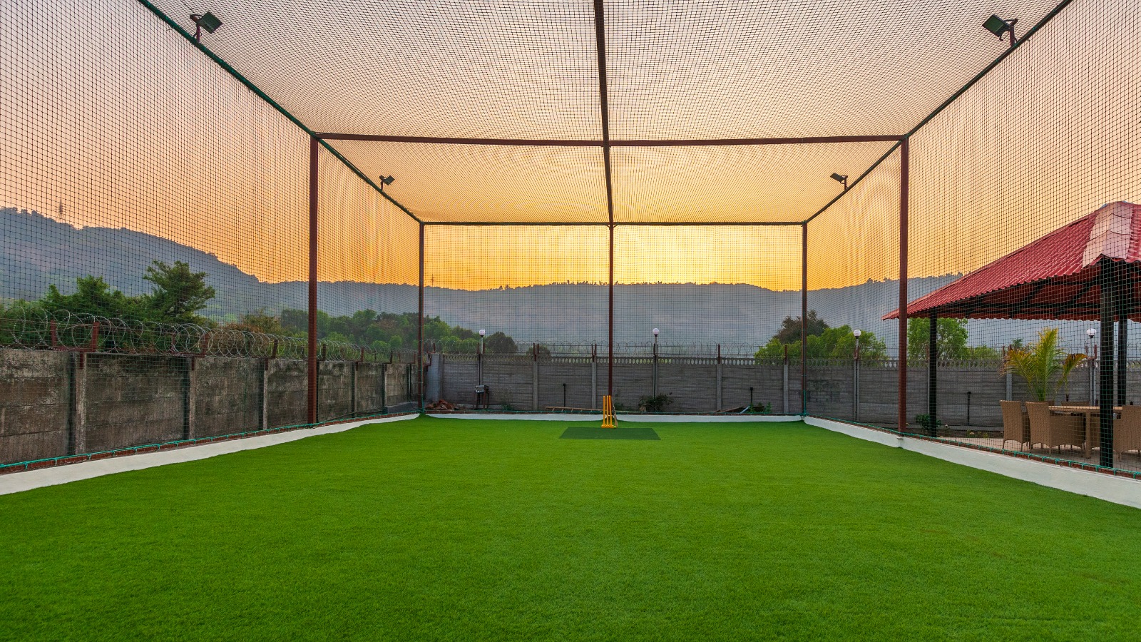 Arowana luxury villa in Lonavala for couples, families, and weekend stays