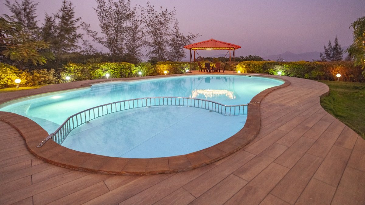 Book Arowana bungalow in Lonavala with a swimming pool for families and groups